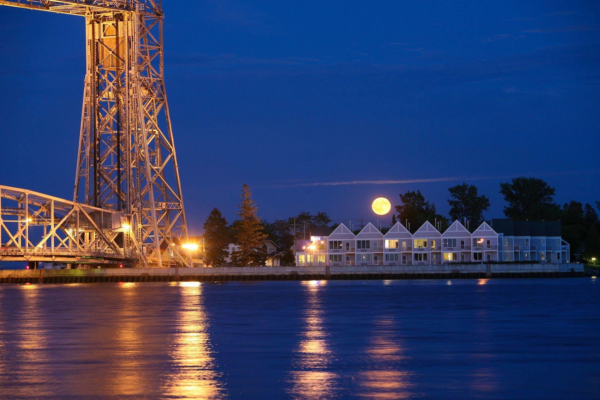 South Pier Inn Дулут Экстерьер фото